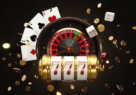 Suasana kasino live Luxor dengan meja baccarat dan dealer profesional